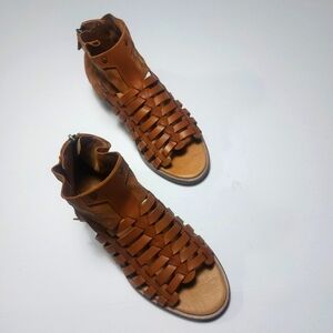 VERACRUZ Women's Brown Leather Wedge Sandals Sz 39